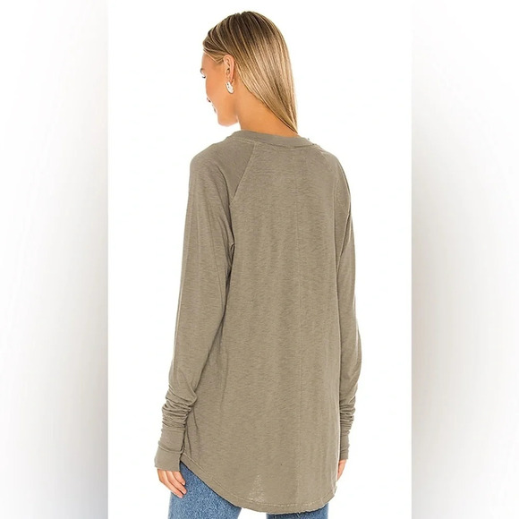 WE THE FREE Arden Tee in Army Green - Picture 4 of 10